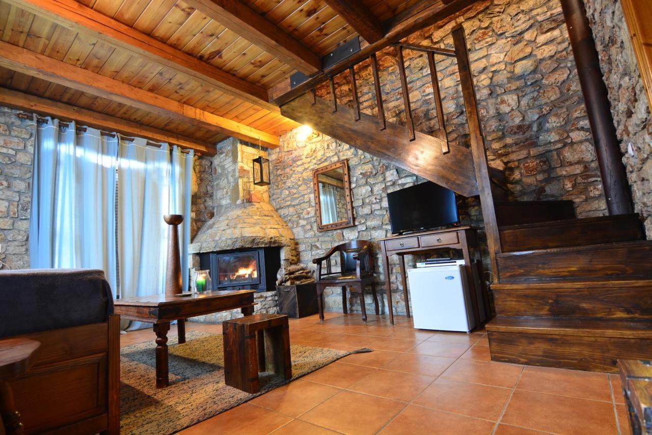 Georgio's V Chalet Kalavrita Kalavryta Exterior foto