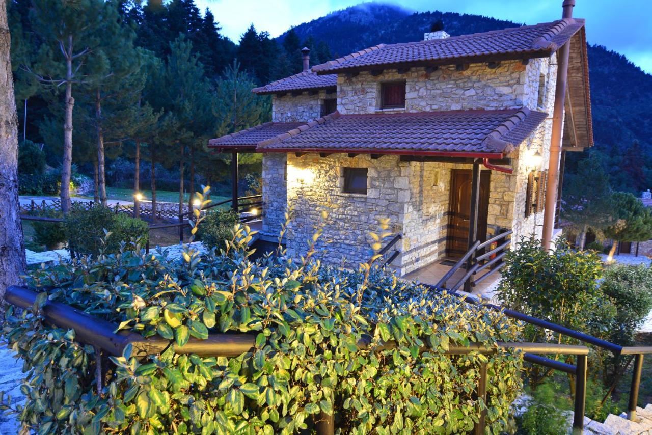 Georgio's V Chalet Kalavrita Kalavryta Exterior foto