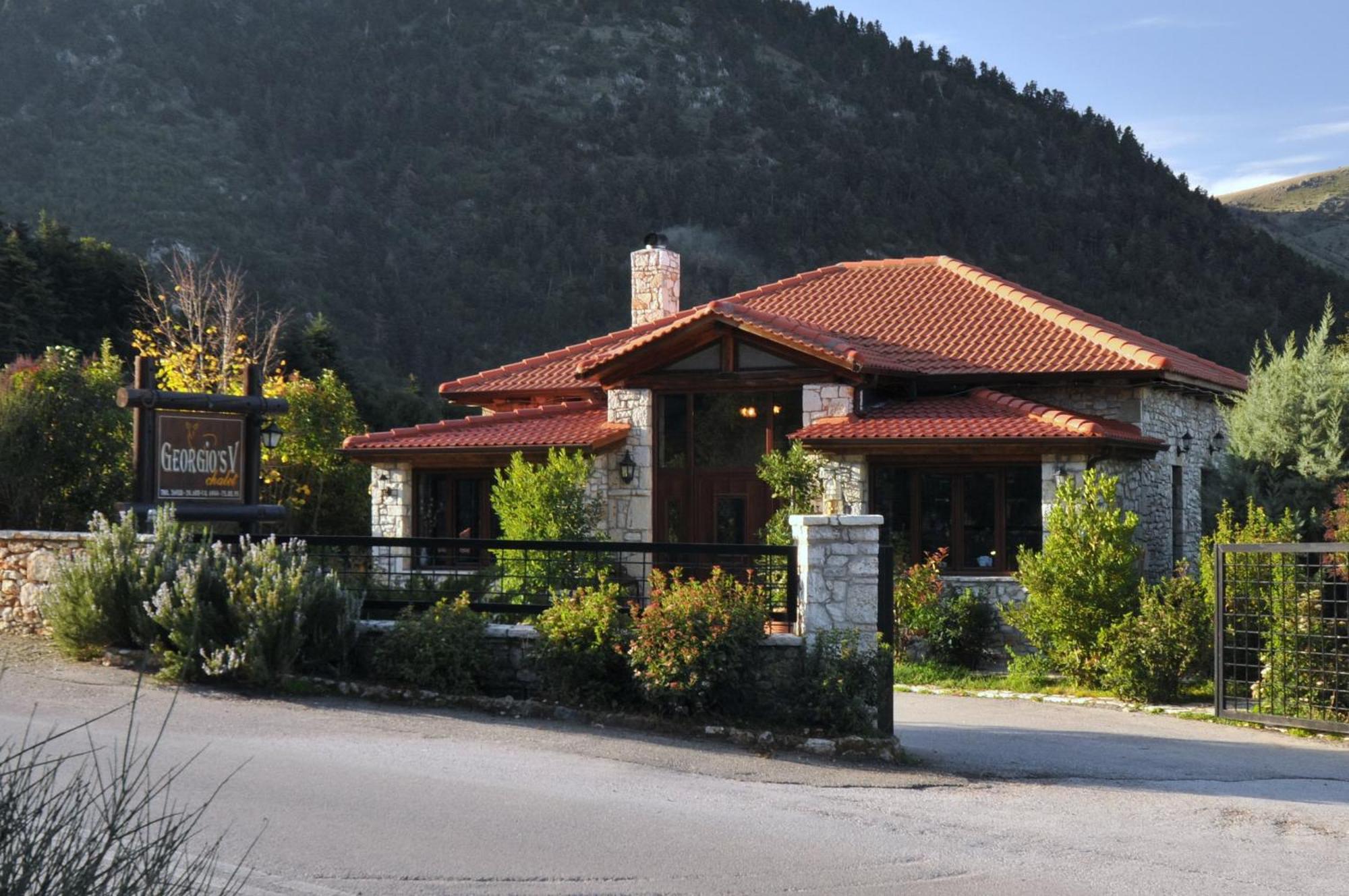 Georgio's V Chalet Kalavrita Kalavryta Exterior foto